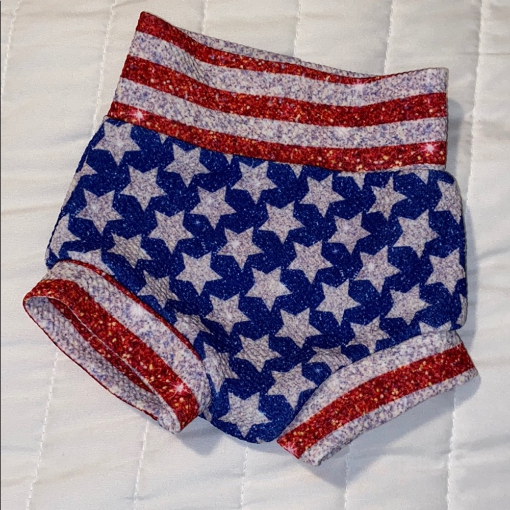 American Flag Bummies